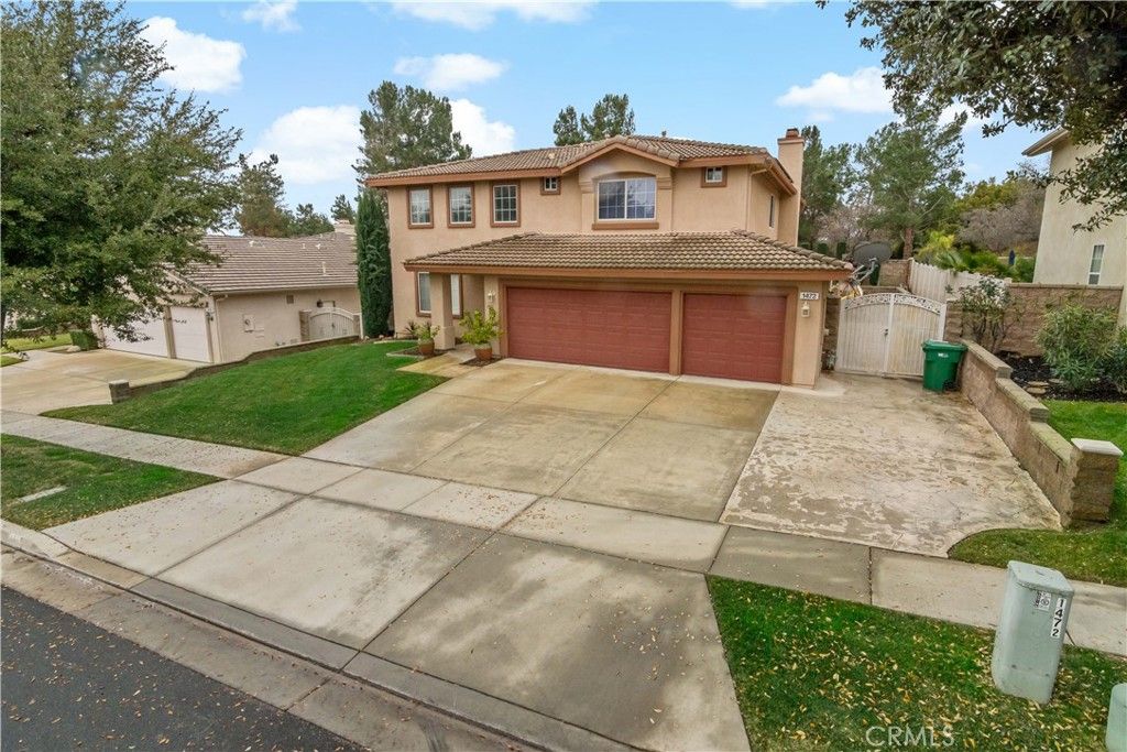 1472 Pinewood Drive, Corona, CA 92881