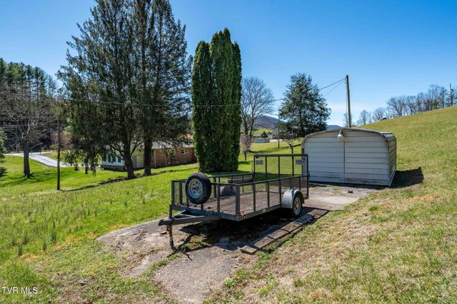 2584 Highway 67 W, Mountain City, TN 37683