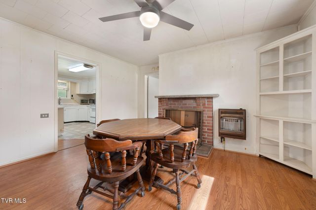 2584 Highway 67 W, Mountain City, TN 37683