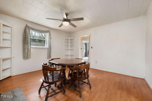 2584 Highway 67 W, Mountain City, TN 37683