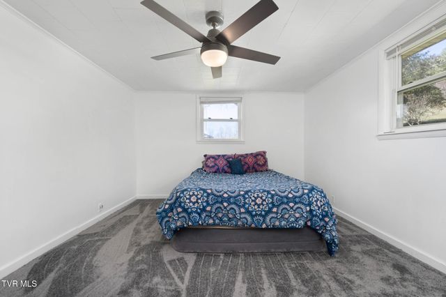 2584 Highway 67 W, Mountain City, TN 37683