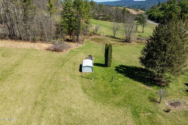 2584 Highway 67 W, Mountain City, TN 37683