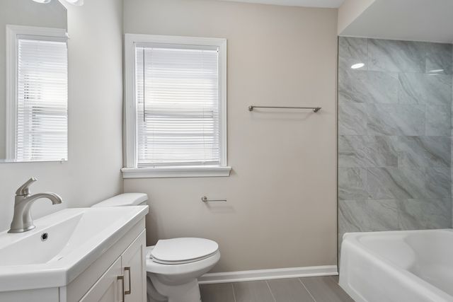 6118 N Kimball Avenue, Chicago, IL 60659