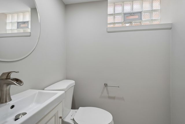 6118 N Kimball Avenue, Chicago, IL 60659