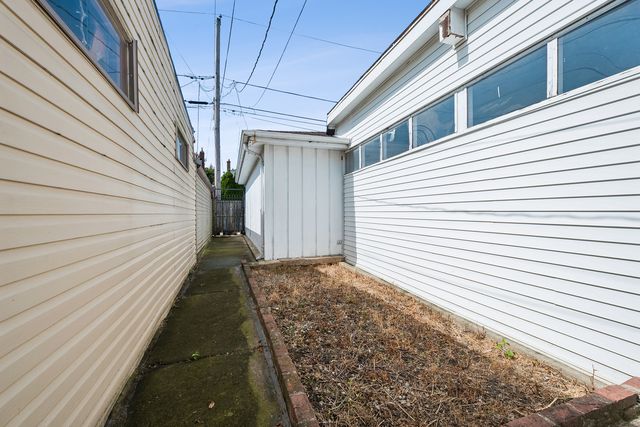 6118 N Kimball Avenue, Chicago, IL 60659