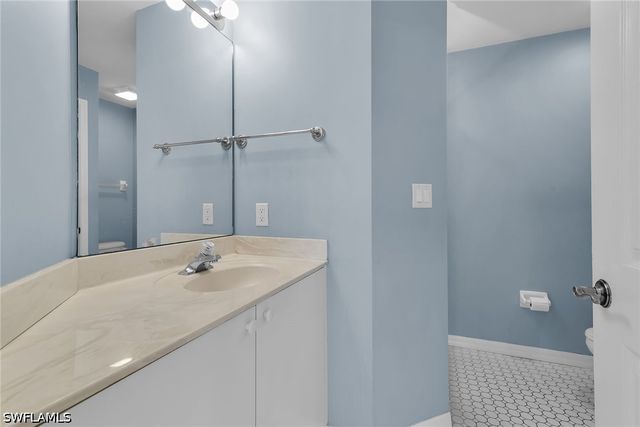 269 Vintage Bay DR C11, Marco Island, FL 34145