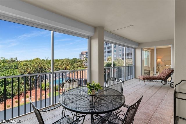 269 Vintage Bay DR C11, Marco Island, FL 34145