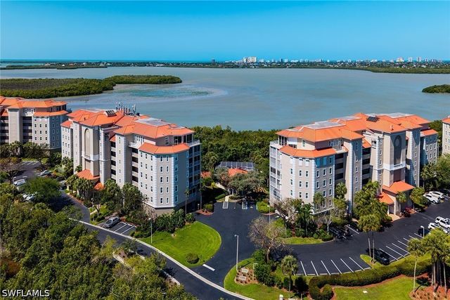 269 Vintage Bay DR C11, Marco Island, FL 34145