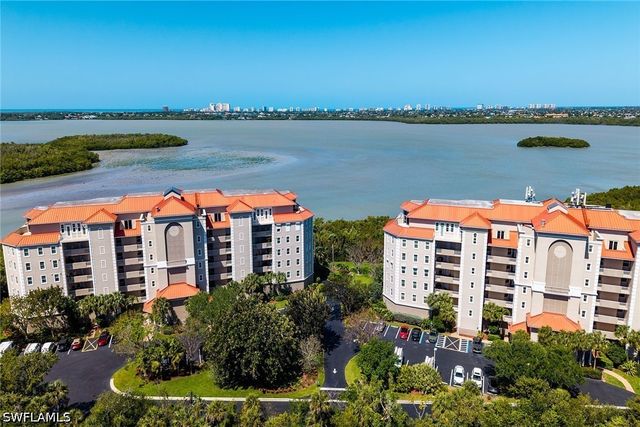 269 Vintage Bay DR C11, Marco Island, FL 34145