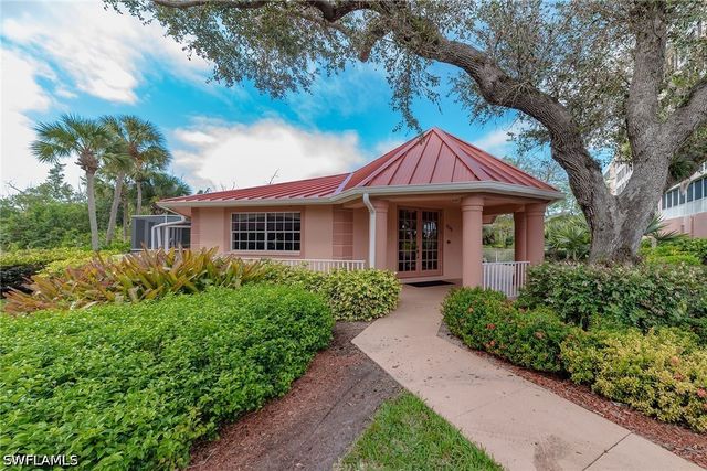 269 Vintage Bay DR C11, Marco Island, FL 34145