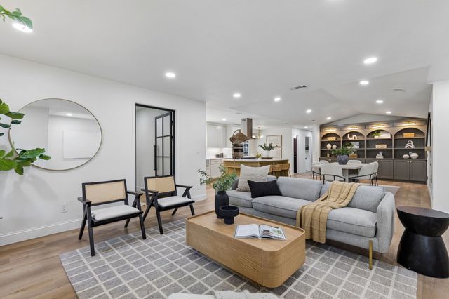 12124 Dixfield Drive, Dallas, TX 75218