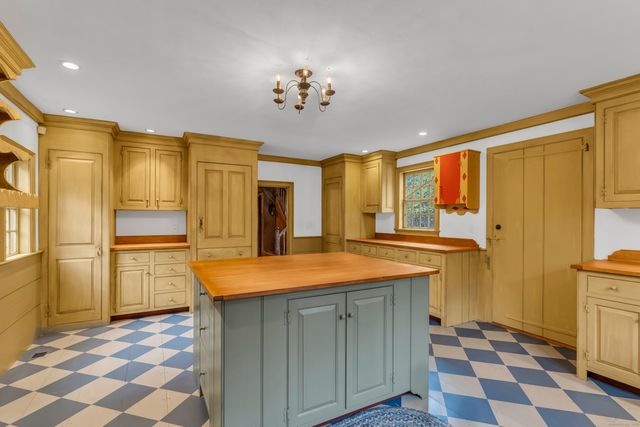 4365 Durham Road, Guilford, CT 06437