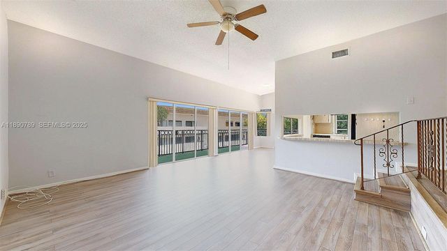 4850 SW 63rd Terrace 131, Davie, FL 33314