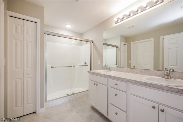 2910 57th ST W, Lehigh Acres, FL 33971