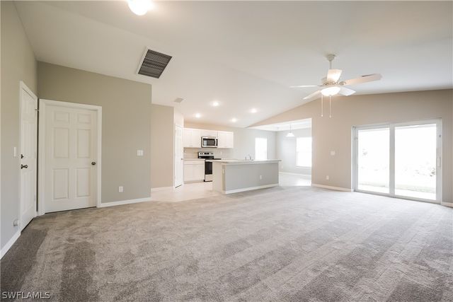 2910 57th ST W, Lehigh Acres, FL 33971