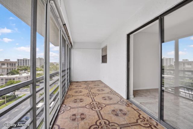 4140 NW 44TH Avenue 411, Lauderdale Lakes, FL 33319