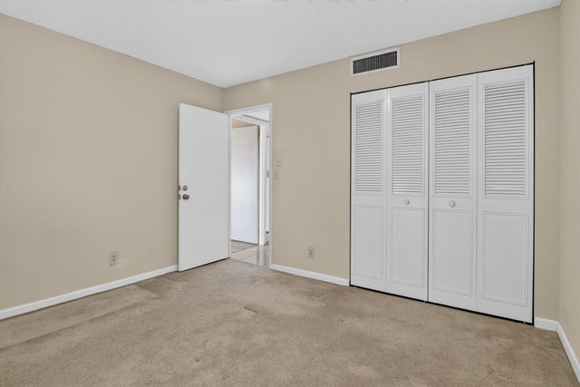 4140 NW 44TH Avenue 411, Lauderdale Lakes, FL 33319