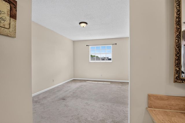 4140 NW 44TH Avenue 411, Lauderdale Lakes, FL 33319