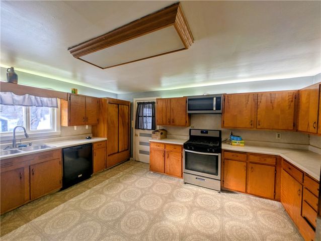 3659 County Route 60, Greenwood, NY 14877