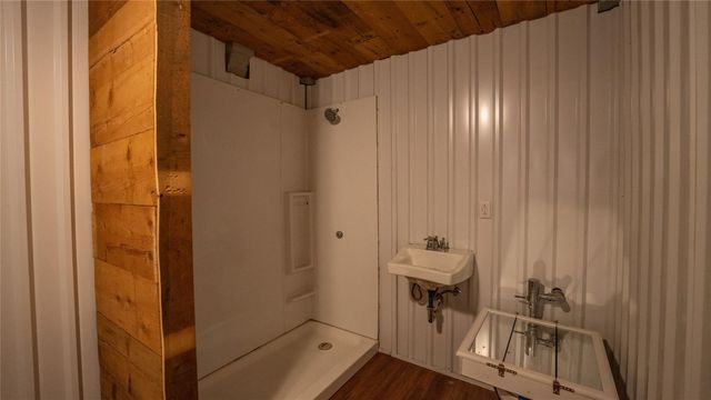 2485 County Road 258, Cameron, TX 76520