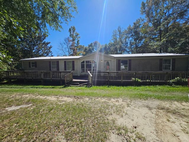 607 Hewett Road, Defuniak Springs, FL 32435