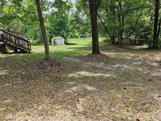 607 Hewett Road, Defuniak Springs, FL 32435