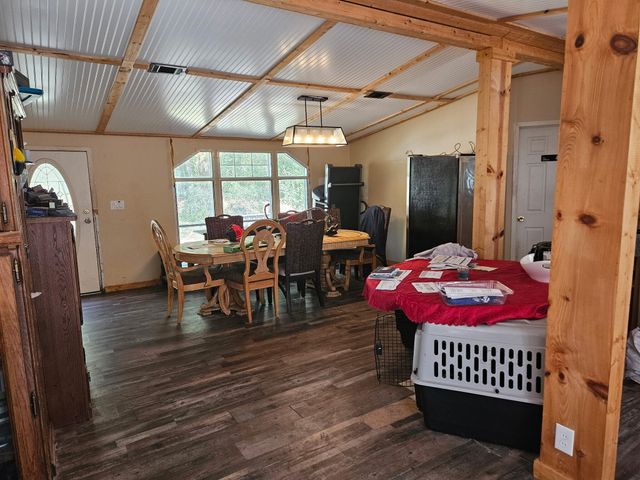 607 Hewett Road, Defuniak Springs, FL 32435