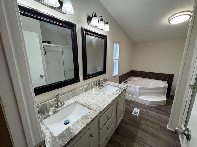 16506 Leafy Meadow Drive, Conroe, TX 77302