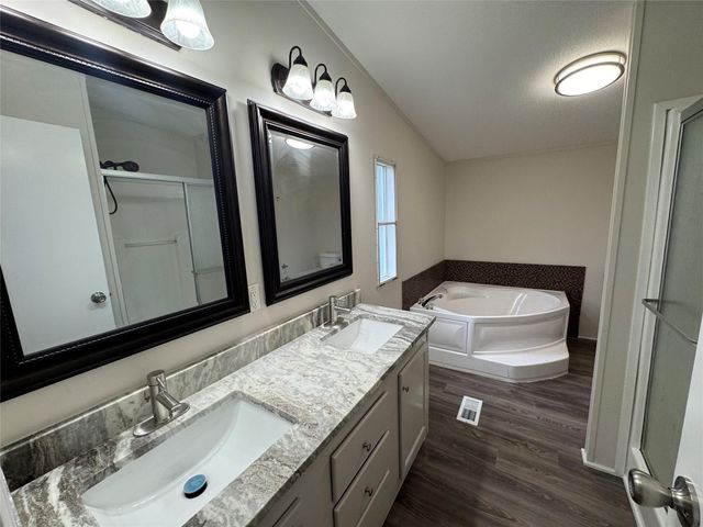 16506 Leafy Meadow Drive, Conroe, TX 77302