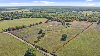 2530 County Rd 412, Lexington, TX 78947