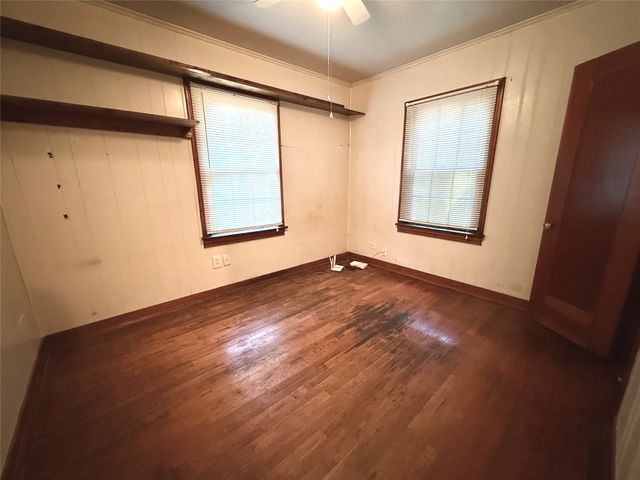 1130 S Buffalo Street, Canton, TX 75103