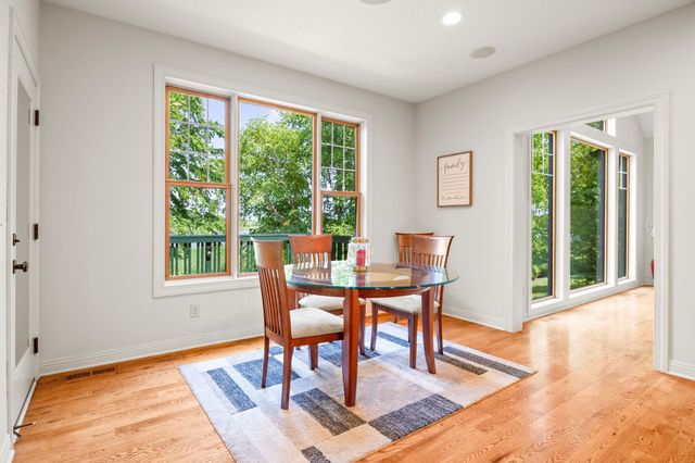 11668 E Laketowne Drive, Albertville, MN 55301
