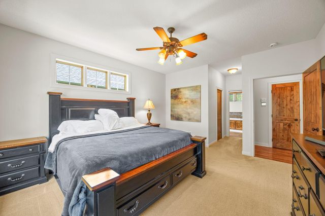 11668 E Laketowne Drive, Albertville, MN 55301