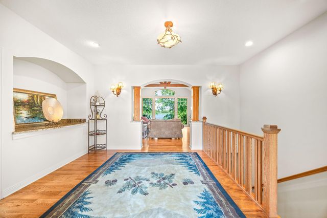 11668 E Laketowne Drive, Albertville, MN 55301