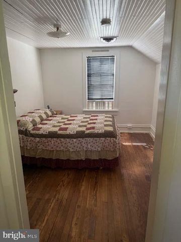 5976 GENOA AVE, Vineland, NJ 08360