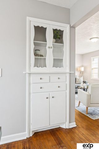 4908 N 48 Street, Omaha, NE 68104