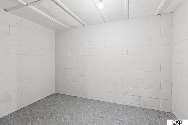 4908 N 48 Street, Omaha, NE 68104