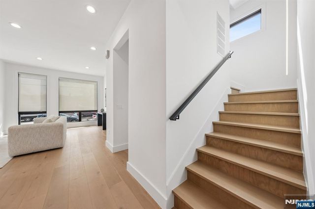 43 Grove Street, Tenafly, NJ 07670