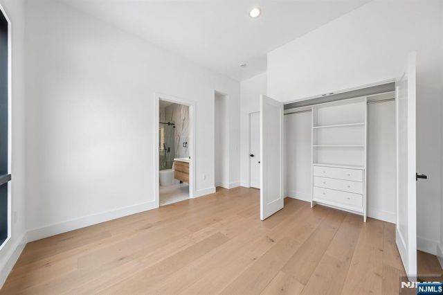 43 Grove Street, Tenafly, NJ 07670