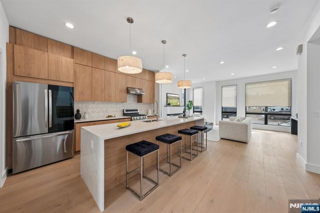 43 Grove Street, Tenafly, NJ 07670