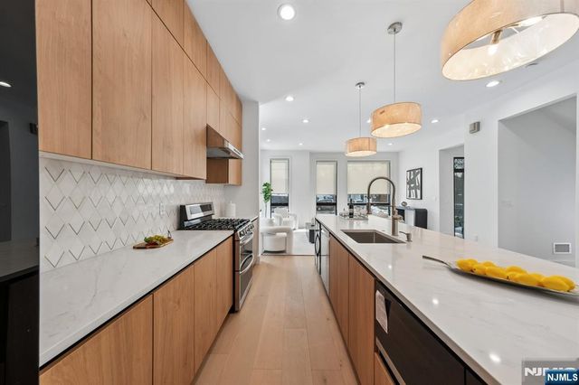 43 Grove Street, Tenafly, NJ 07670