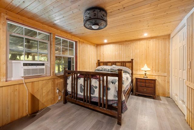 50 County Road 2122 A, Cleveland, TX 77327