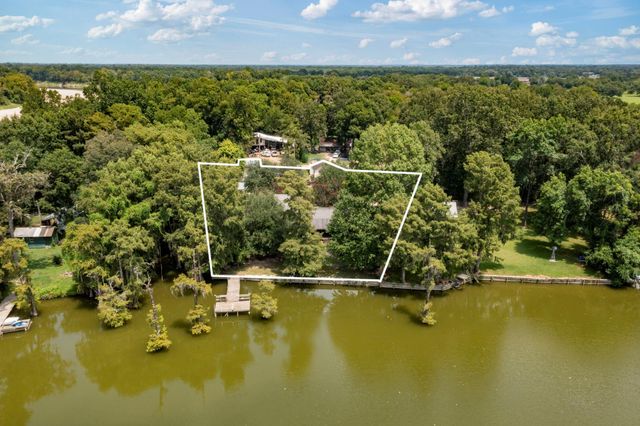 50 County Road 2122 A, Cleveland, TX 77327