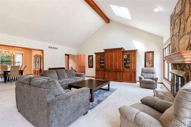 17507 Summit View Place Cove, Glencoe, MO 63038