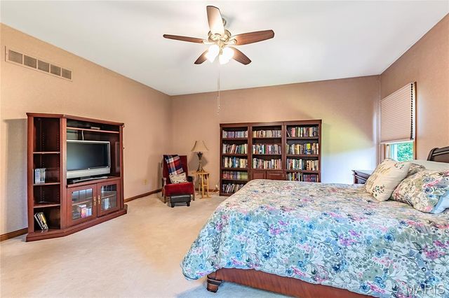 17507 Summit View Place Cove, Glencoe, MO 63038