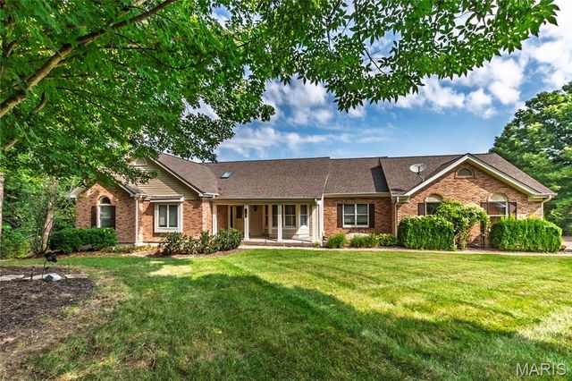 17507 Summit View Place Cove, Glencoe, MO 63038
