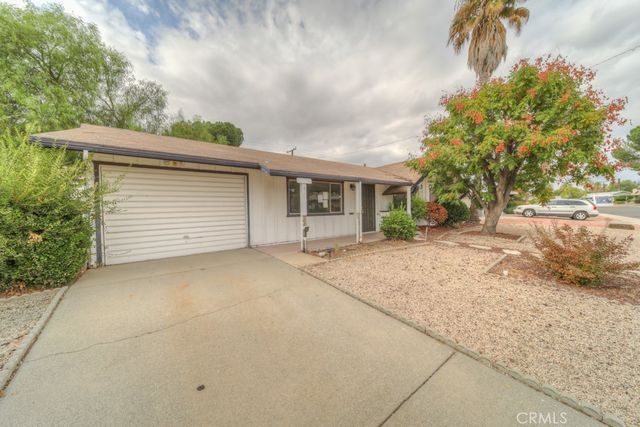 26790 Oakmont Drive, Menifee, CA 92586