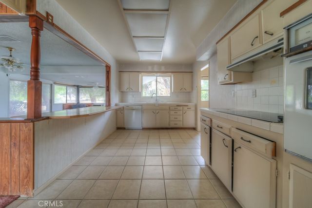 26790 Oakmont Drive, Menifee, CA 92586