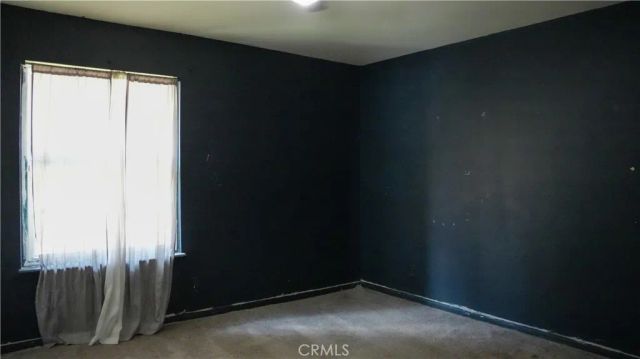 16725 Mission Street, Hesperia, CA 92345