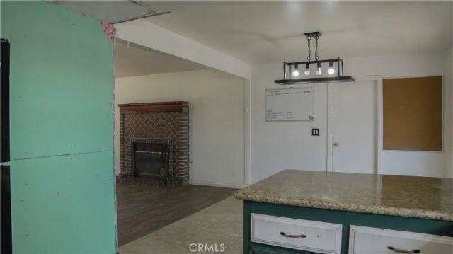 16725 Mission Street, Hesperia, CA 92345